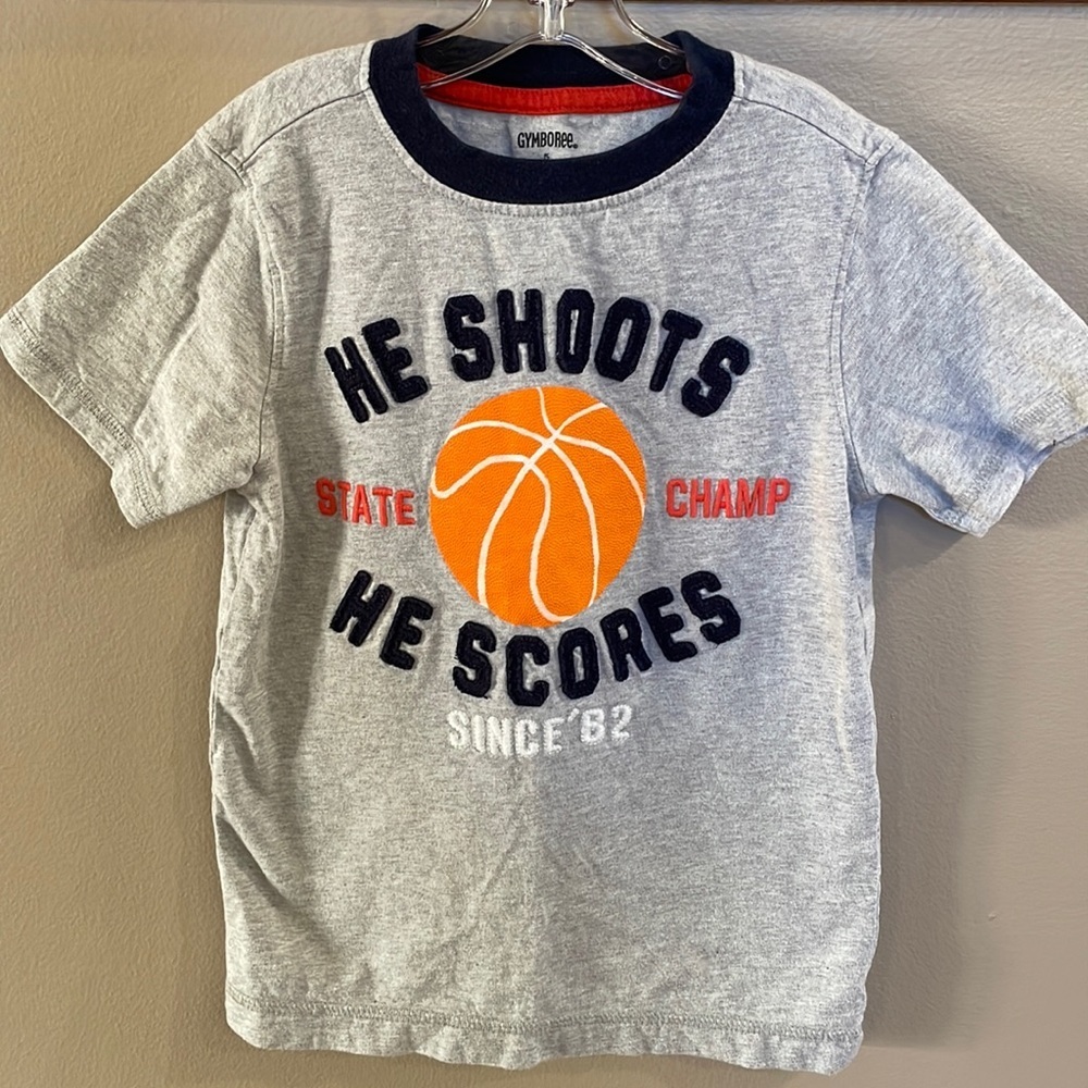 GYMBOREE boys basketball everyday tee shirt raised lettering size 5 cotton